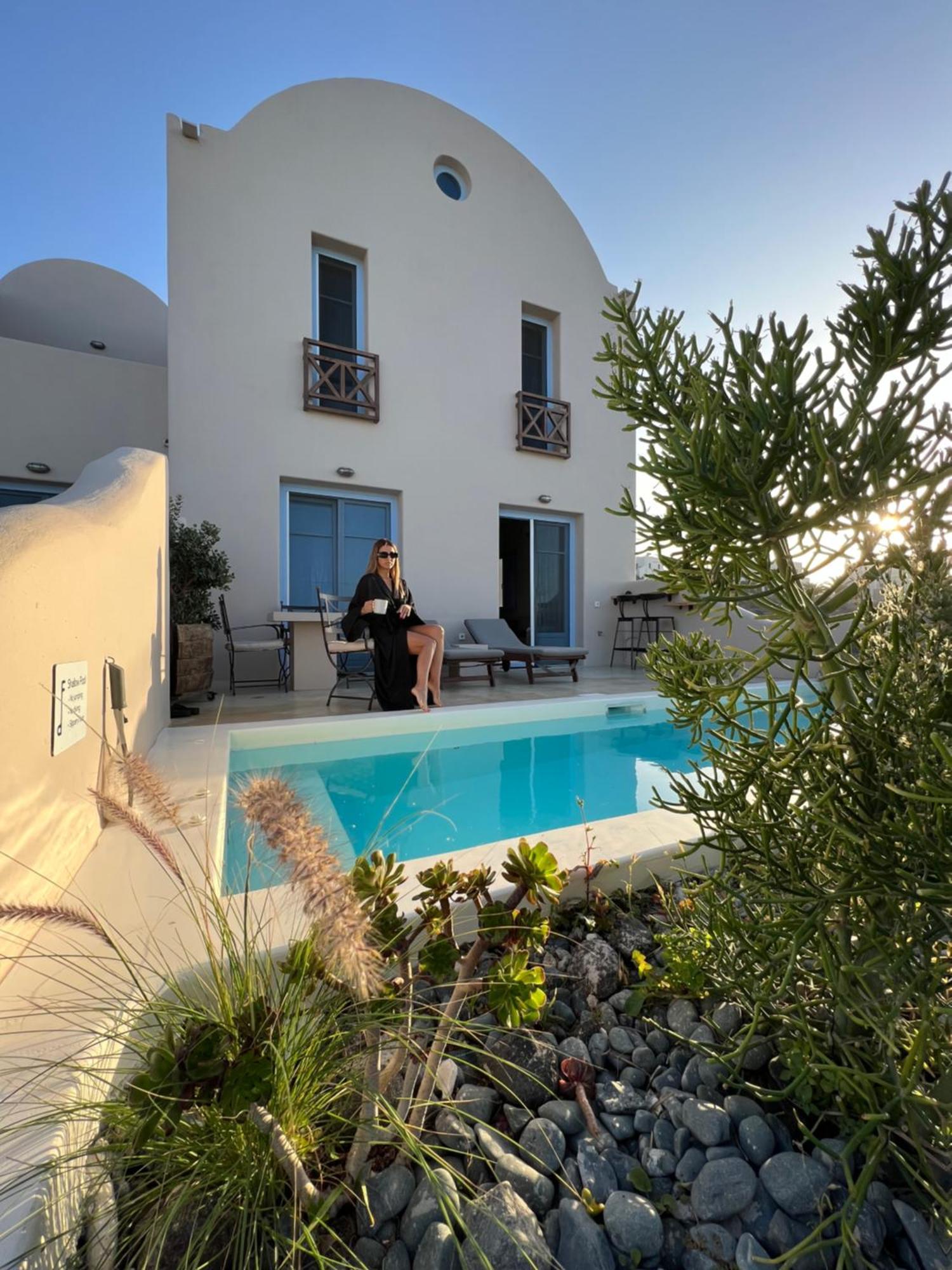 Pink Freud Villas Santorini Ia Exterior foto
