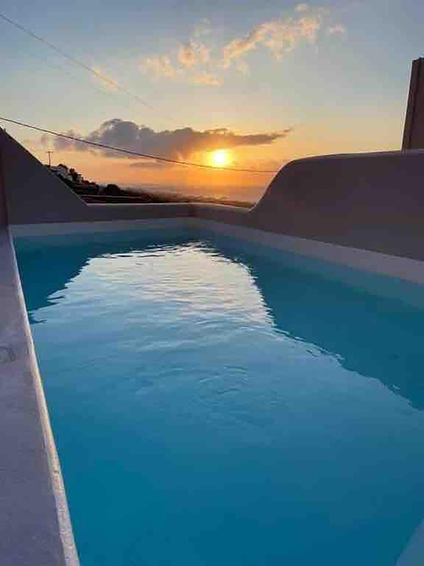 Pink Freud Villas Santorini Ia Exterior foto