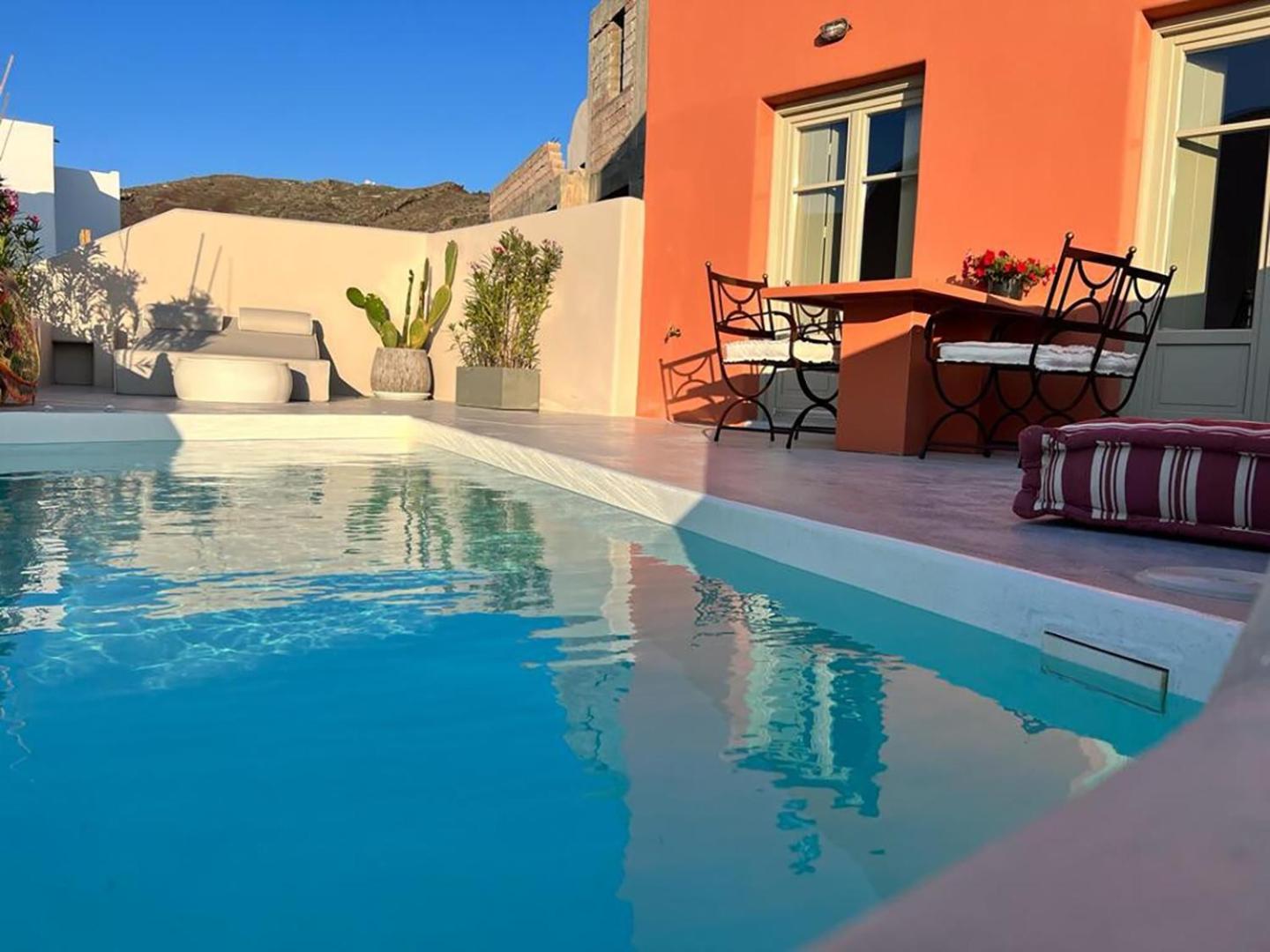 Pink Freud Villas Santorini Ia Exterior foto