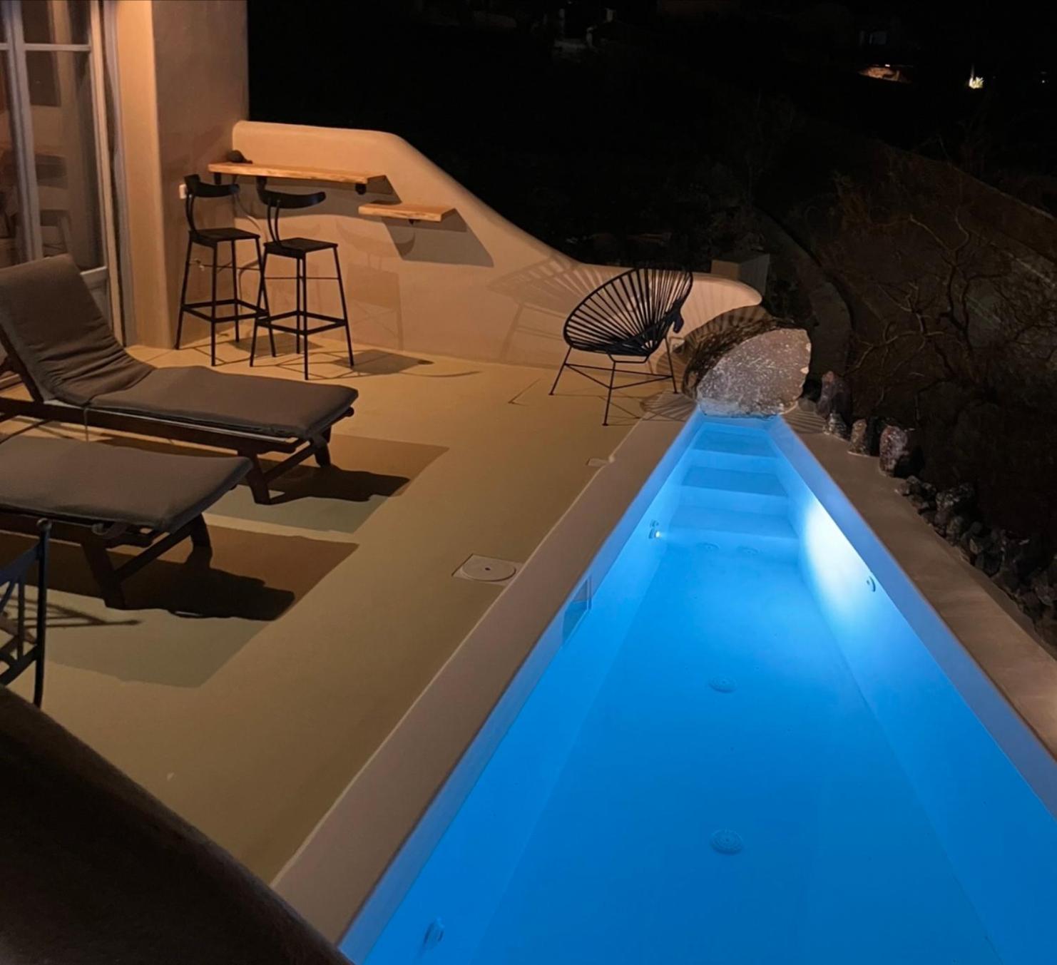 Pink Freud Villas Santorini Ia Exterior foto