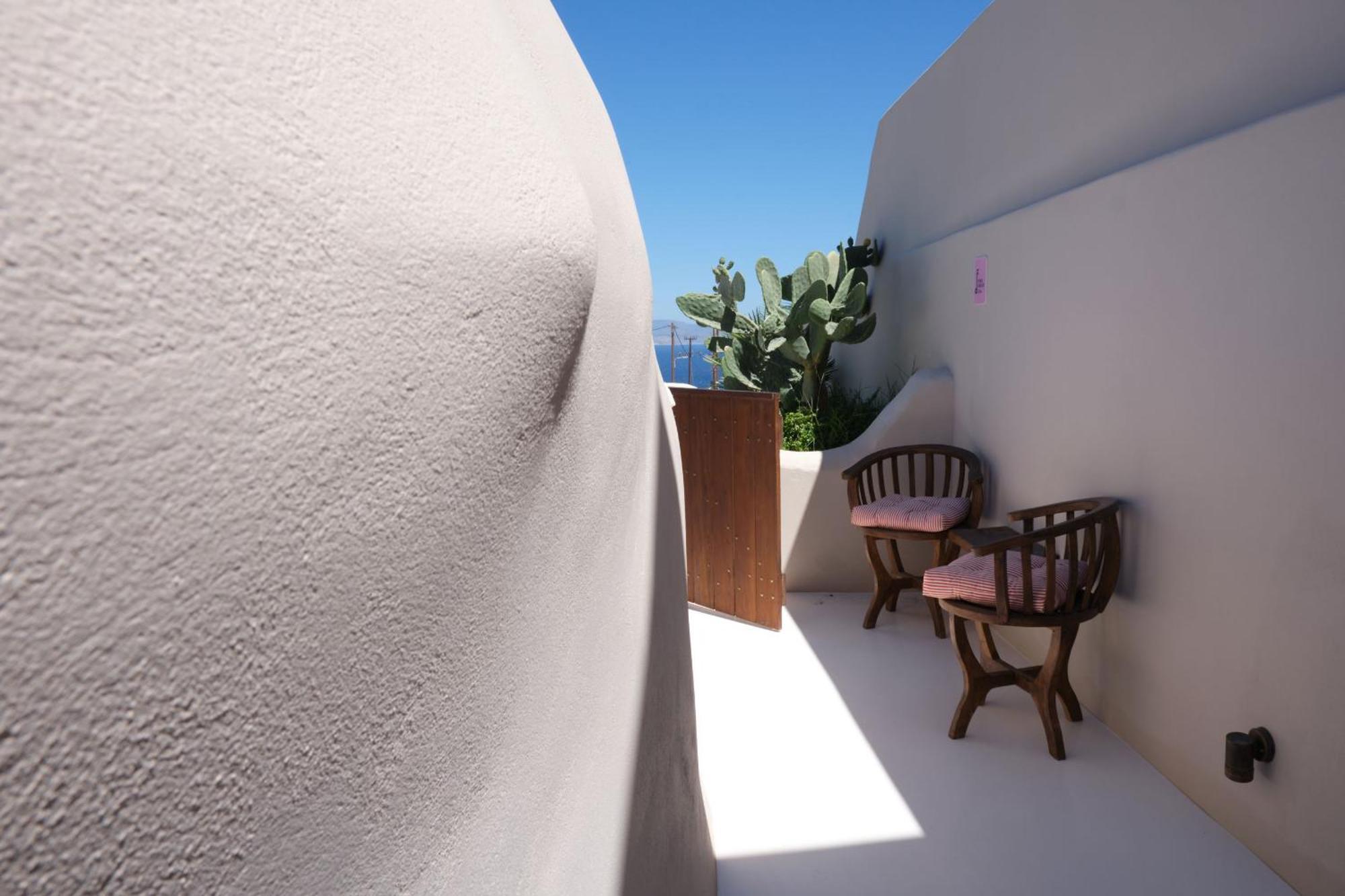 Pink Freud Villas Santorini Ia Exterior foto