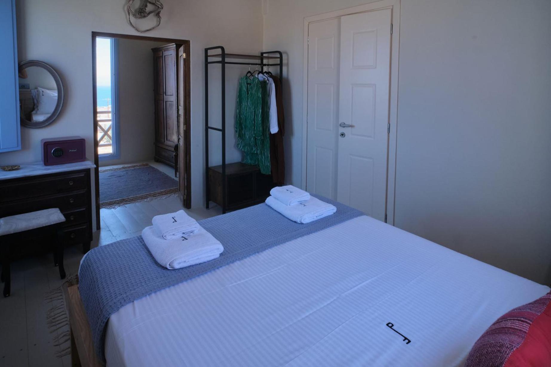 Pink Freud Villas Santorini Ia Exterior foto